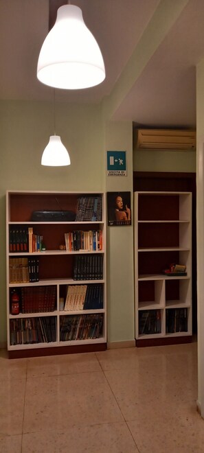 Interior - CASA VINCENT MetroA-Battistini-Vatican-Termini Station Olympic Stadium- Gemini (Roma)