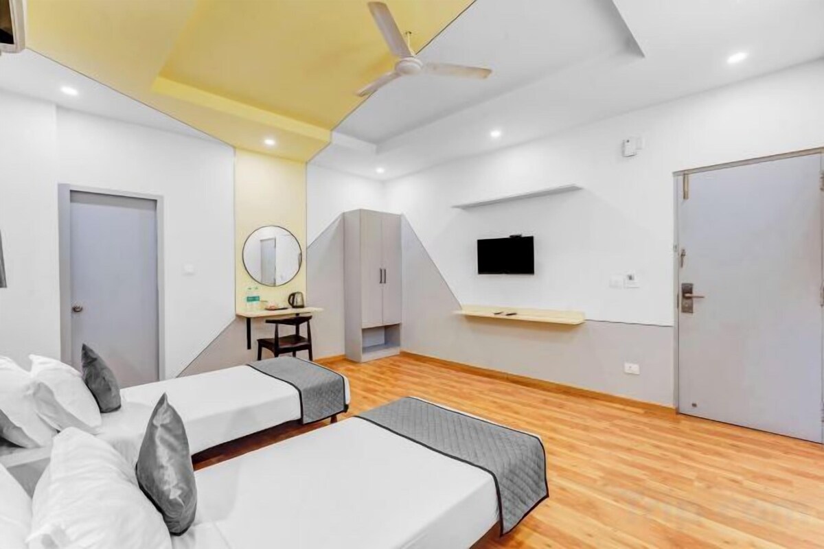 Hypo-allergenic bedding, desk, laptop workspace, soundproofing