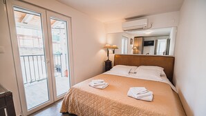 Apartemen (1 Duplex Apartment with Balcony and T) | 3 kamar tidur dan tempat tidur bayi (biaya tambahan)