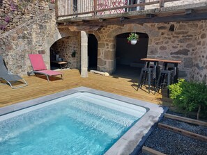 Outdoor dining - Chateau / Country House (Campouriez)