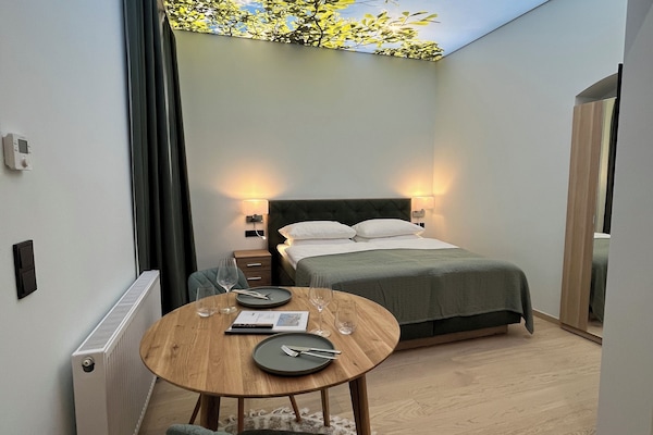 Standard Apartment, Patio | 1 bedroom, hypo-allergenic bedding, individually furnished, desk