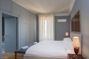 2 bedrooms, iron/ironing board, free WiFi, bed sheets - The Liberty Rooftop Terrace by Wonderful Italy (Genova)