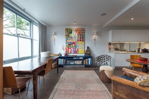 House (2 Bedrooms) | Front of property - Southwest Oasis (London)