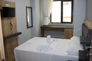Standard Single Room | Desk, laptop workspace, free WiFi - Esas Pansiyon (Gemlik)