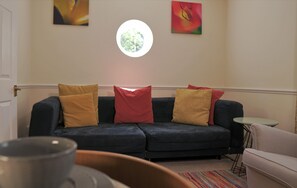Living area - Meadow Terrace (Shrewsbury)