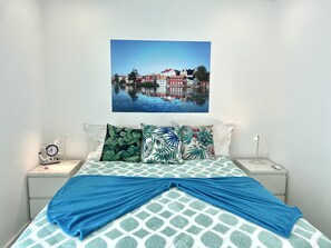 2 Schlafzimmer, Zimmersafe, Bügeleisen/Bügelbrett, kostenloses WLAN