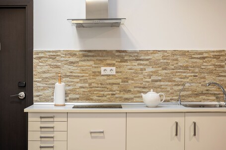 Laramond Barcelona Rooms - view 3