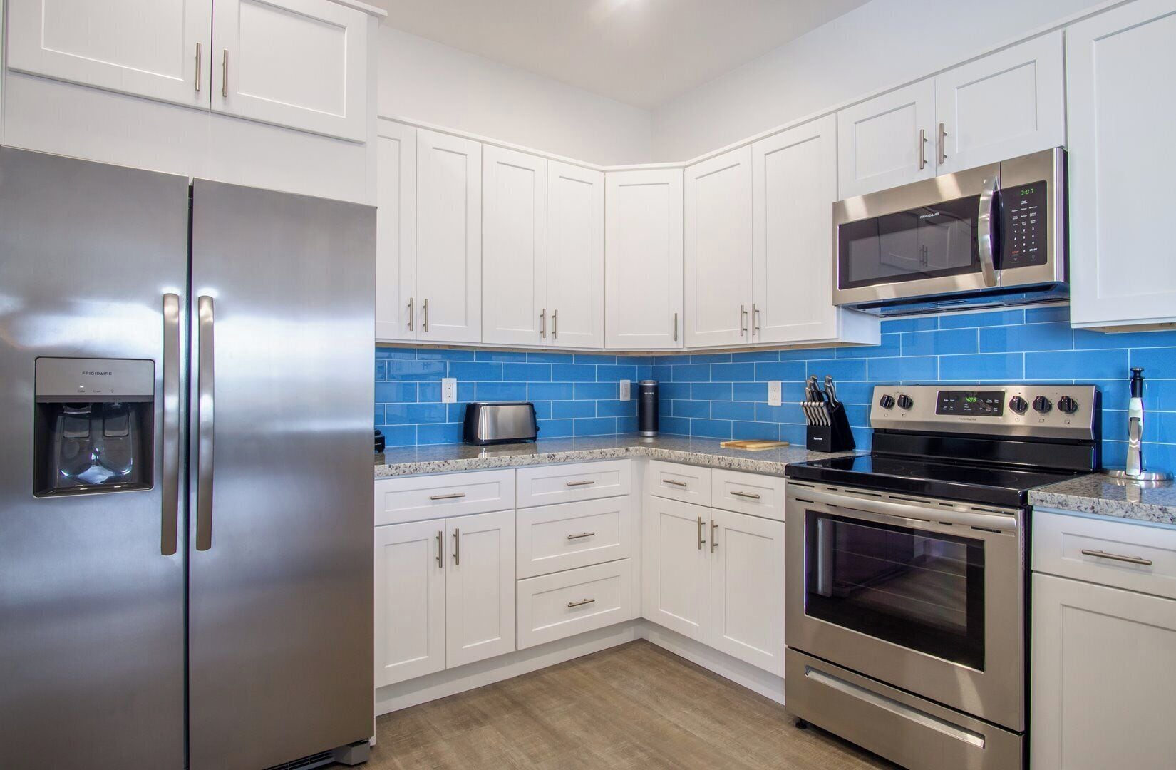 Microwave, oven, stovetop, dishwasher