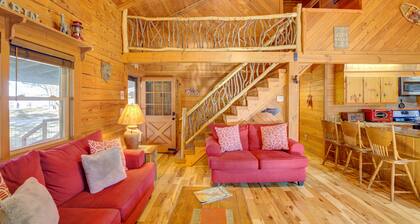 Riverside Cabin with Hot Tub and firepit pet Friendly