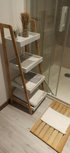 Location cosy, calme, plain-pied, parking, Wi-Fi, machine à laver,Vernon/Giverny