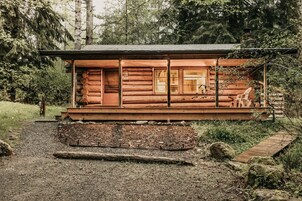Cabin, 2 Bedrooms | Exterior