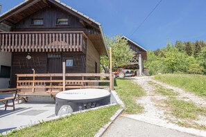 อ่างสปากลางแจ้ง