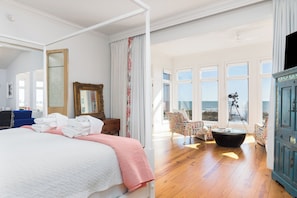5 dormitorios, tabla de planchar con plancha, Internet y ropa de cama