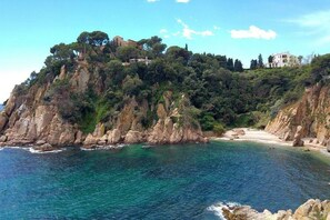 Beach nearby - Apartment in the center of the town and beach Costa Brava and Barcelona (Malgrat de Mar)