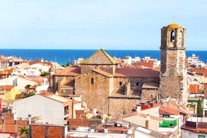 Exterior - Apartment in the center of the town and beach Costa Brava and Barcelona (Malgrat de Mar)