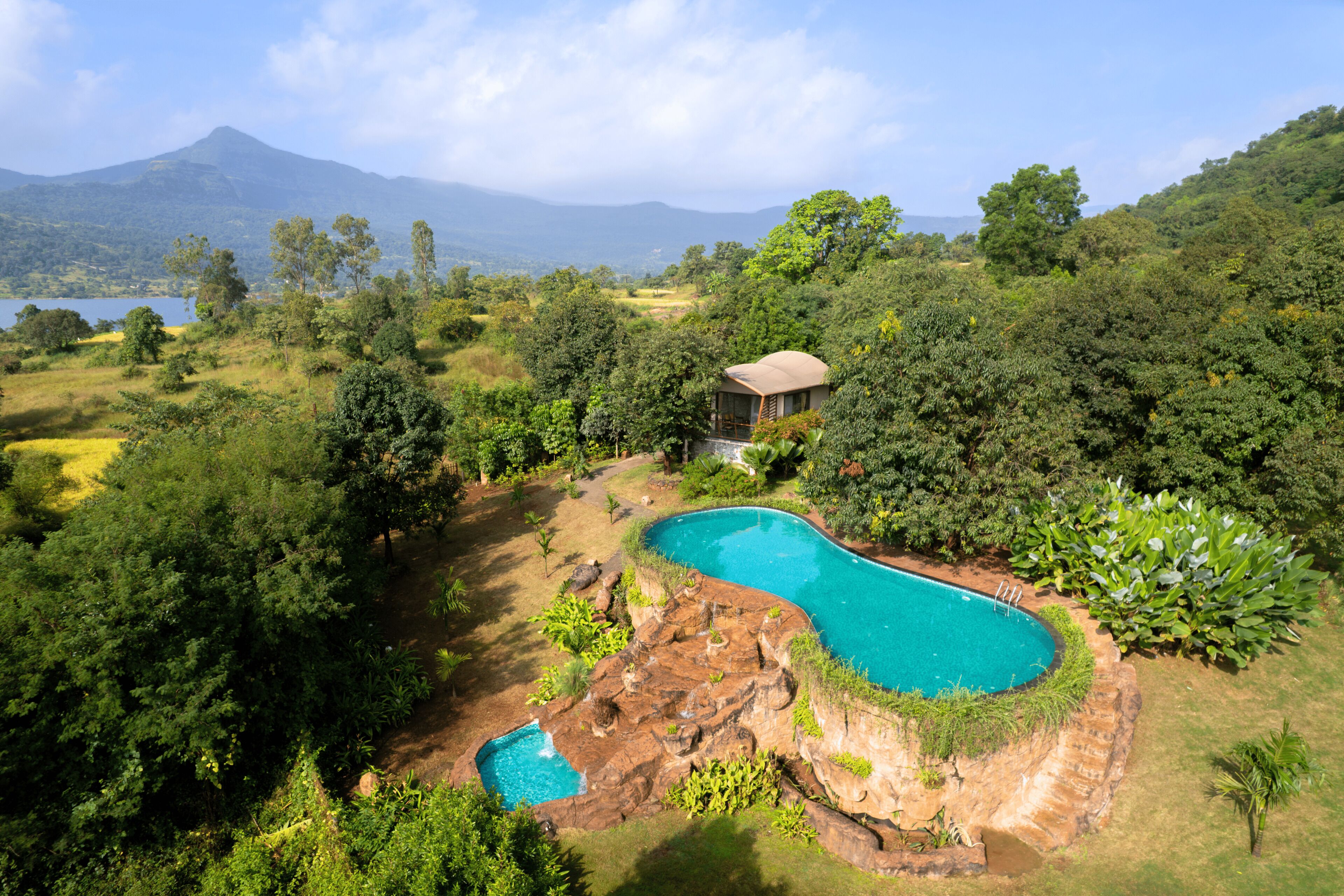 منظر من الجو على ارتفاع عالٍ