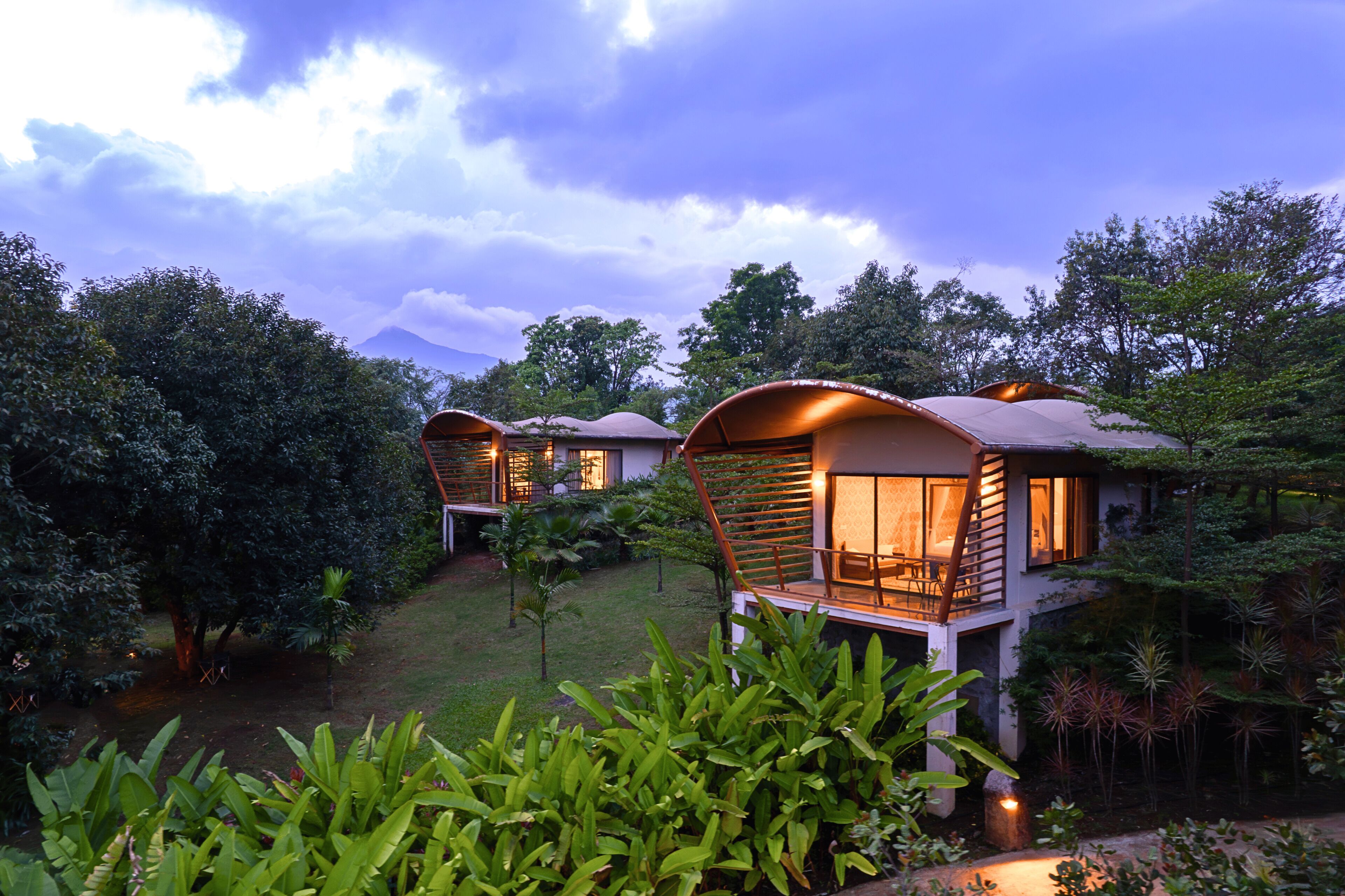 ラグジュアリー コテージ | デスク、ノートパソコン用作業スペース、WiFi (無料)、ベッドシーツ