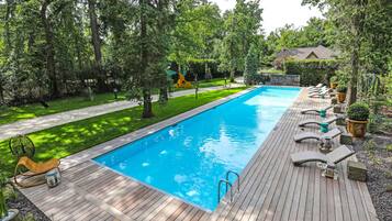 Piscine extérieure