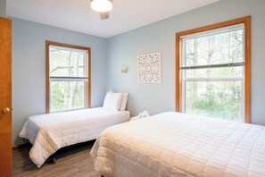 2 bedrooms, free WiFi, bed sheets