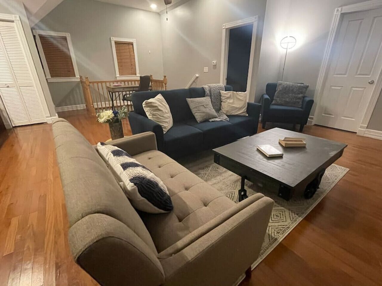 Cozy And Modern Short North Carriage House - Dublin, OH