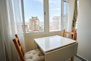 Interior - Work & Pet friendly Urban Flat close to the Beach (Las Palmas de Gran Canaria)