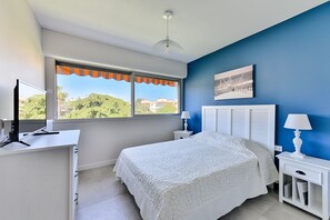 2 habitaciones, wifi gratis y ropa de cama 