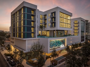 Exterior - Hotel AKA West Palm (West Palm Beach)
