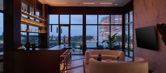 Hotel AKA West Palm