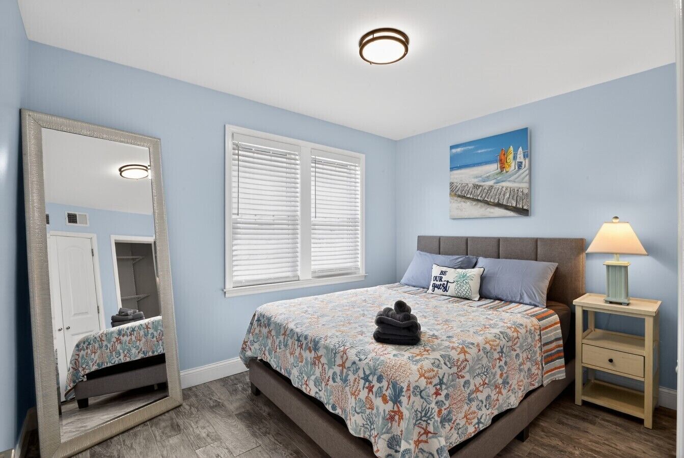 223 10th Street N- Unit 5 · Steps To Sand. Updated Bouchee Beachy Condo  Deck  Parking - New Jersey