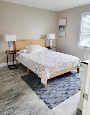 2 chambres, fer et planche à repasser, Wi-Fi, draps fournis