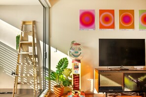 Interior - Sprawling Modern City Pad by Sydney Dreams (Enmore)