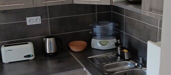 Renovated 3-star apartment with terrace ideal for 4 people.
