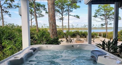 Bay Front w Dock! Hot tub, Beach across the street, Pet friendly