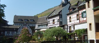 Traumhafter Ausblick hoch über dem Rhein