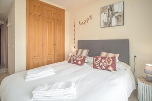 2 bedrooms, iron/ironing board, free WiFi - Manilva Playa 2188 Vistas al Mar (Manilva)