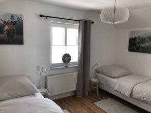 3 chambres, Wi-Fi gratuit, draps fournis