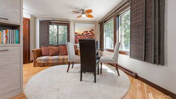 TV, fireplace, foosball, table tennis