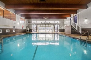 Piscina interna, piscina aquecida