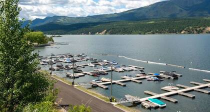 The Lekker Condo | Private Beach | Indoor Pool/Tub