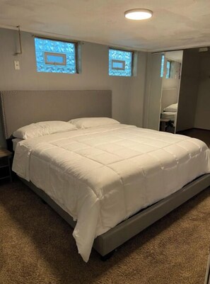 4 camere, ferro/asse da stiro, Wi-Fi gratuito, lenzuola