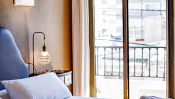 Comfort Double Room | Free WiFi, bed sheets