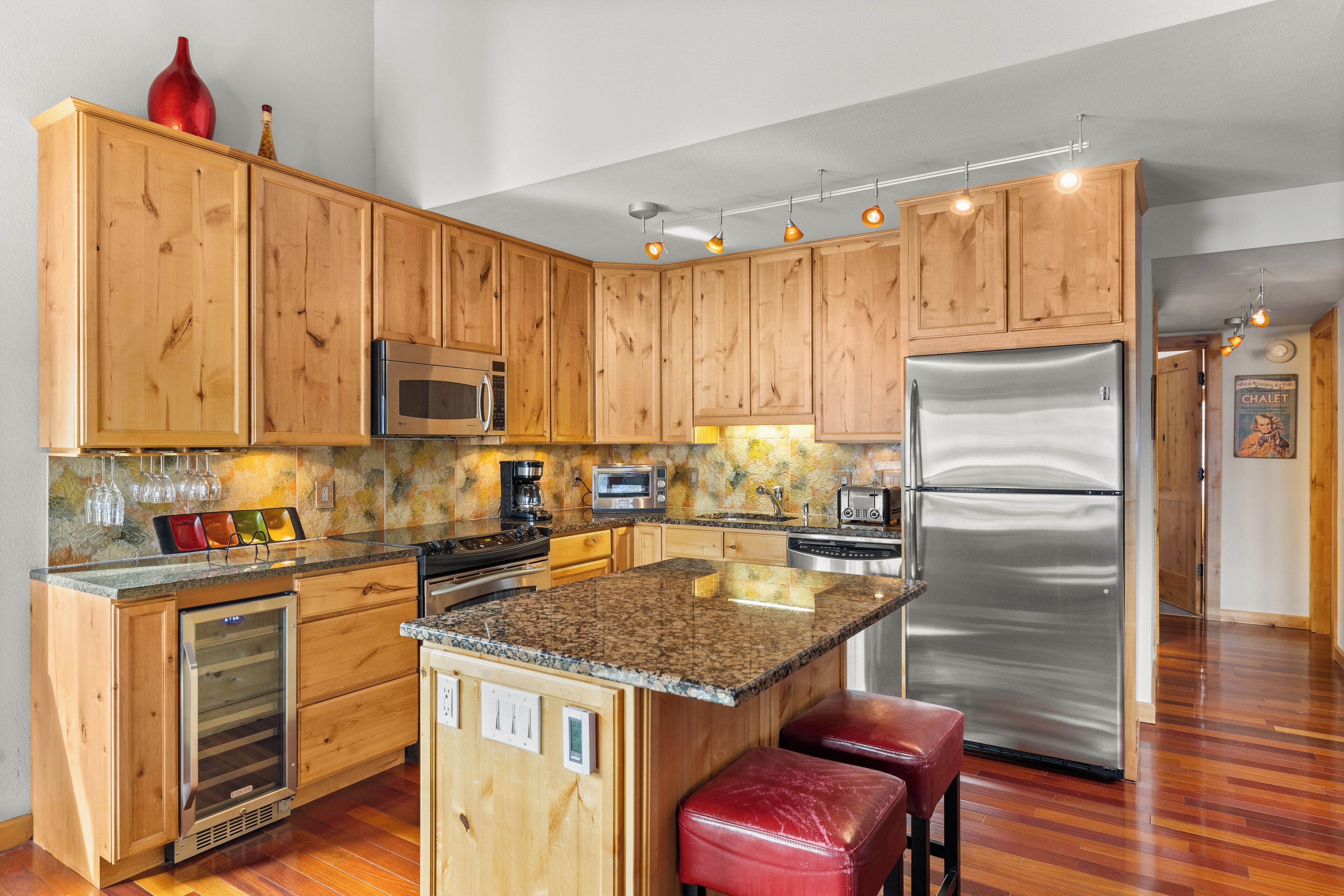 Seasons Four Condo Y-192 | Private kitchen | Fridge, microwave, oven, stovetop