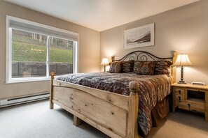 Seasons Four Condo T-171
