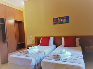 3 camere, Wi-Fi gratuito, lenzuola