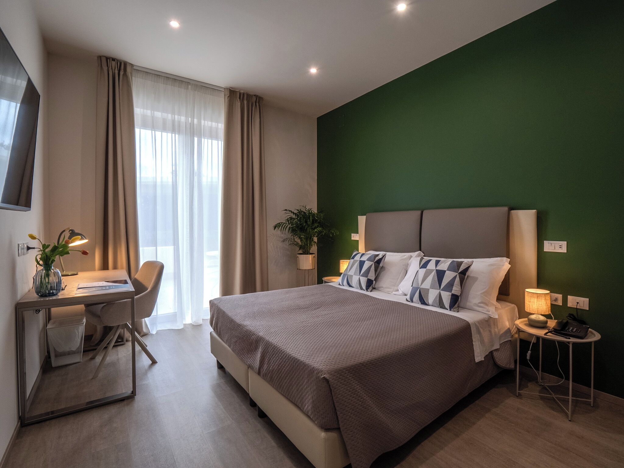 In-room safe, desk, laptop workspace, blackout drapes