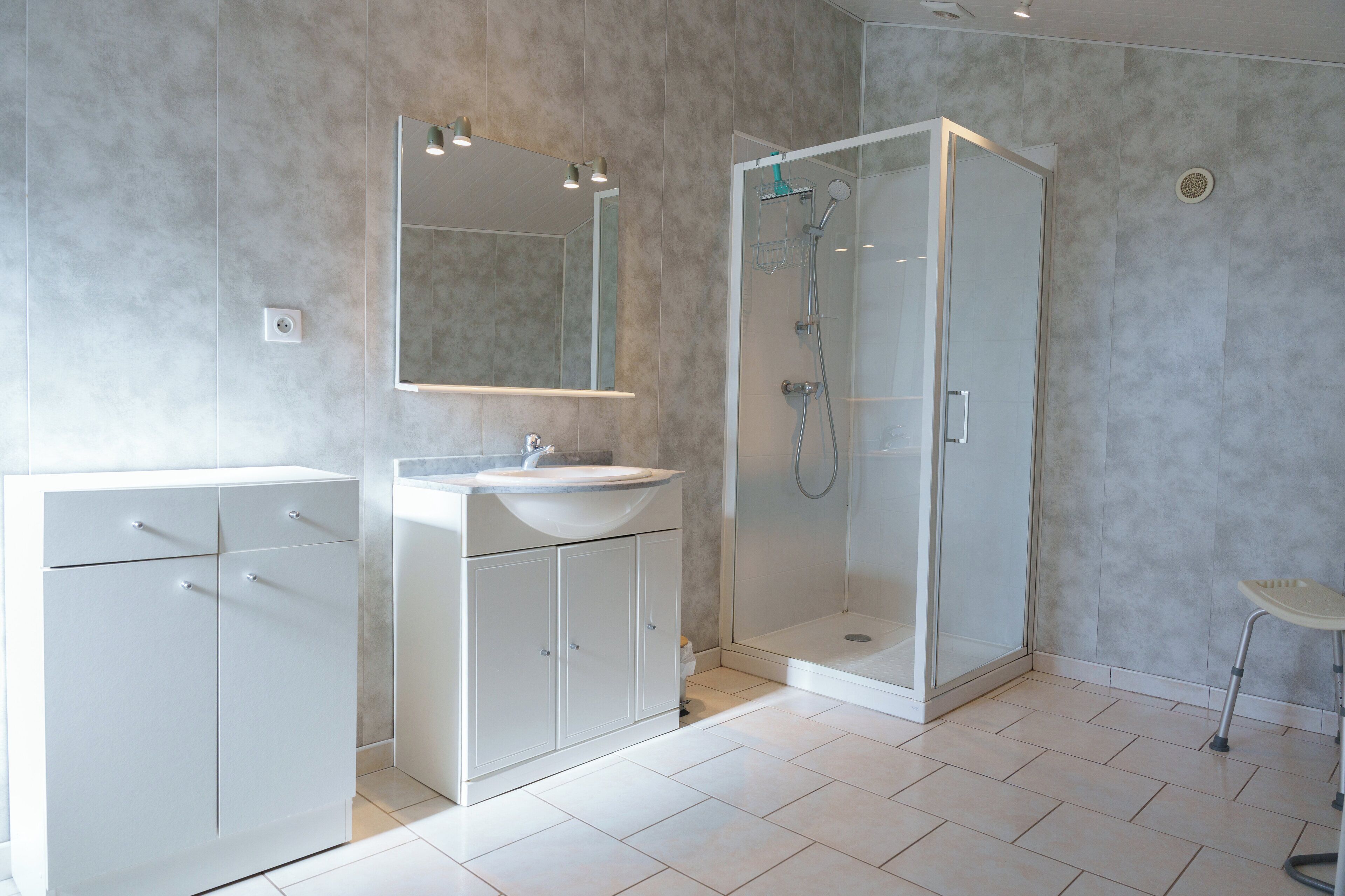 Shower, hair dryer