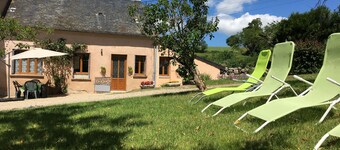 Country house in quiet cul-de-sac, with beautiful view of the Morvan, single storey