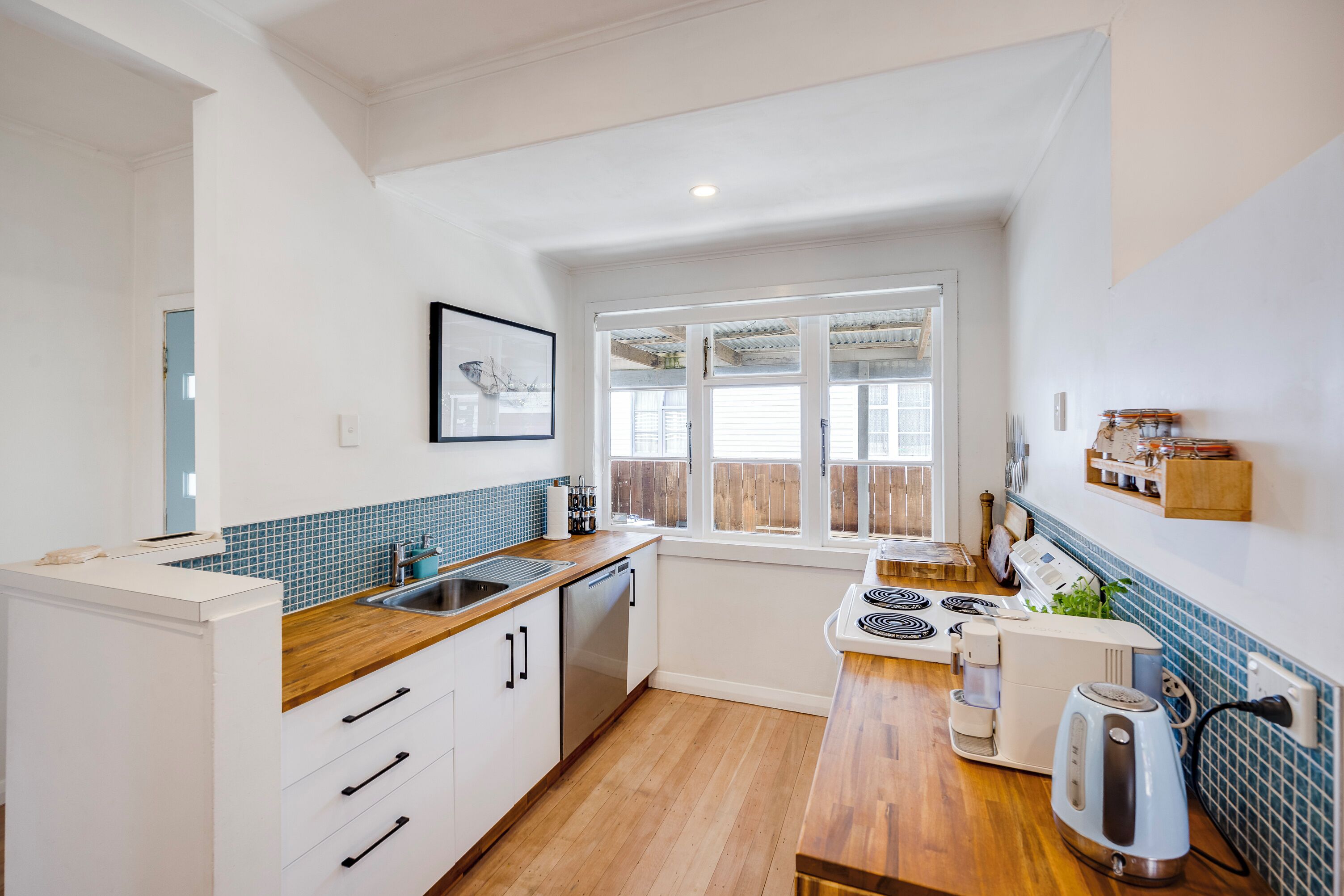 Fridge, dishwasher, coffee/tea maker, toaster