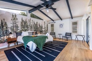 4 chambres, fer et planche à repasser, lit parapluie, Wi-Fi gratuit