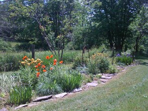 Property grounds - Escape to the Country in Narrowsburg, NY! (Cochecton)